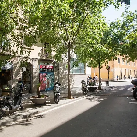 E3val1048 - Newly Decorated Flat Closed To The Cent Apartamento *