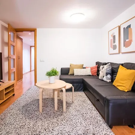 E3val1048 - Newly Decorated Flat Closed To The Cent Apartment
