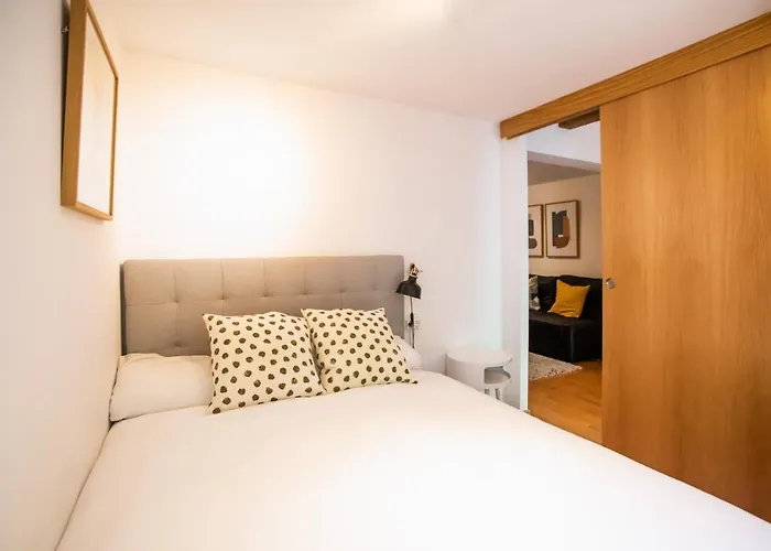 E3val1048 - Newly Decorated Flat Closed To The Cent 公寓 巴塞罗那